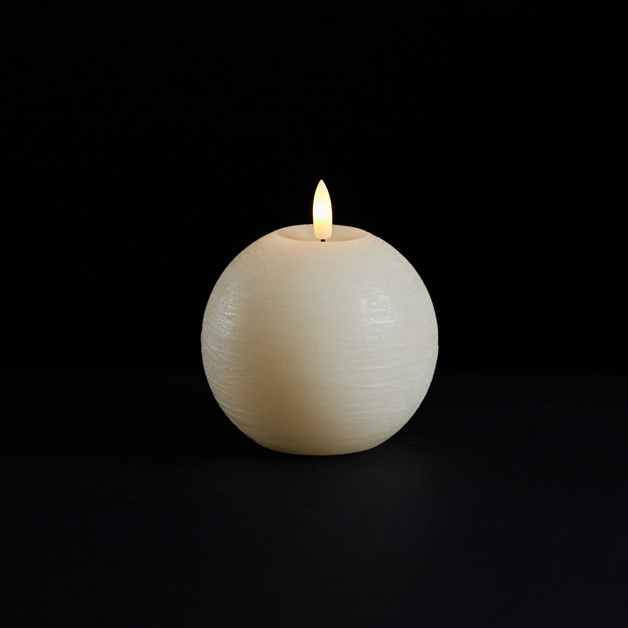 FIA WICK Ivory Round Candles